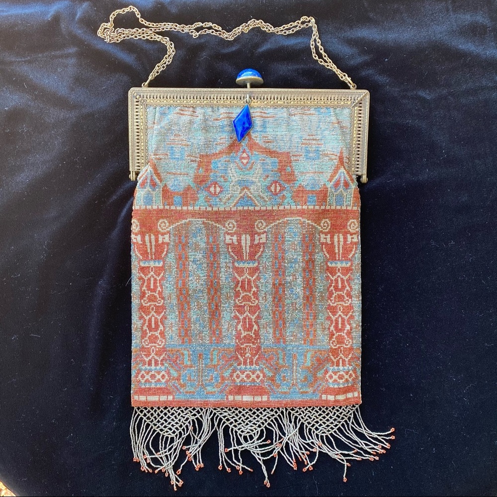Beautiful Antique vintage 1920’s beaded purse